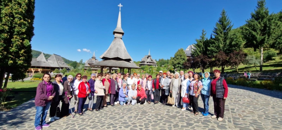 Concerte deosebite ale Corului „Crizanteme” susținute la Ocna Șugatag și Bârsana