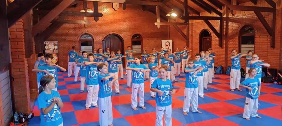 Sportivii de la CS. Dragonul Baia Mare se află în cantonament, pe Valea Măriei