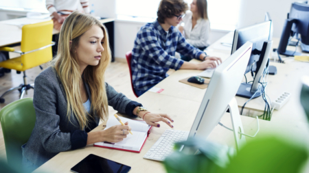 Cursuri gratuite de formare profesională și digitalizare, destinate persoanelor cu vârste între 16 și 64 de ani din Regiunea Nord-Vest