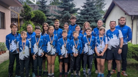 CS Știința Electro Sistem Baia Mare a scris istorie la Campionatul Național de Orientare din Comarnic