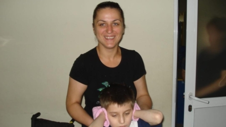 Kinetoterapeuta Laura Augustin: „O parte din sufletul meu a rămas la Centrul Luchian”