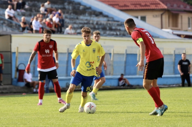 CS Minaur, amical la Recea, cu Academica