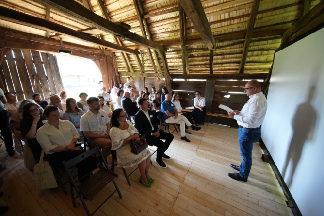 Muzeul Satului Maramureșean „Mihai Dăncuș” Sighetu Marmației a găzduit Forumul Tehnicilor de Restaurare a Lemnului