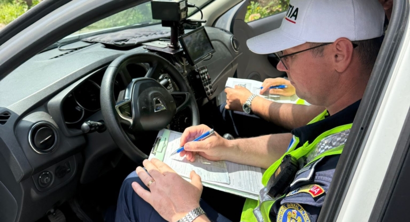 Colecție de infracțiuni: tânăr cercetat după ce a agresat un bărbat și a condus beat și fără permis o mașină neînmatriculată