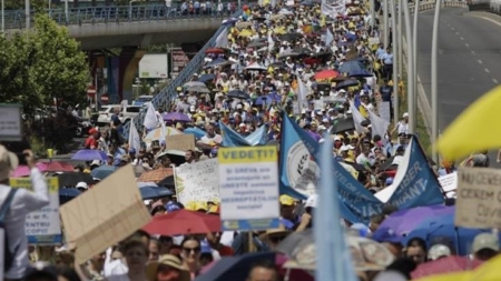 Sindicatele cer anularea creșterii normei didactice