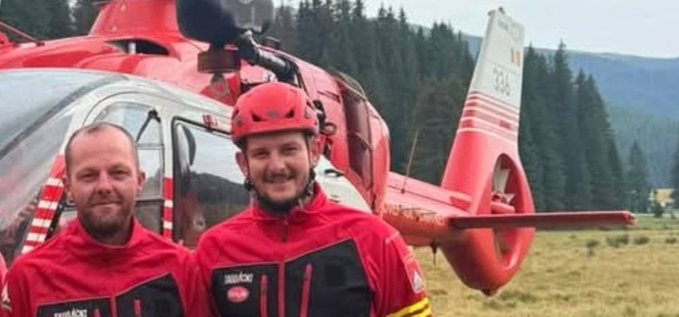 Ucenici salvamontiști maramureșeni la școala de vară din Padina