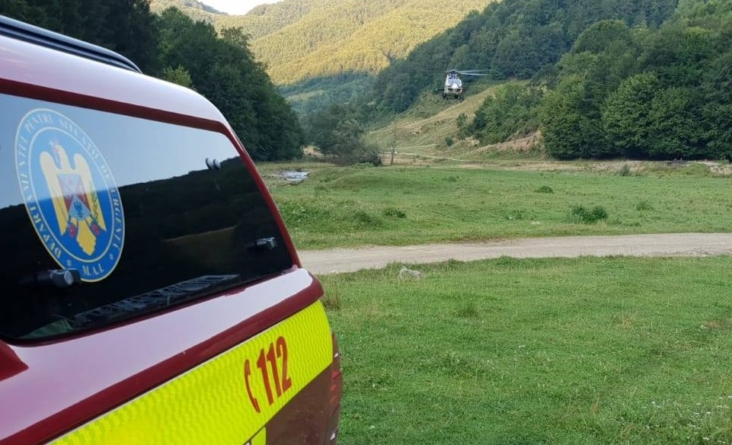 Weekend plin pentru salvamontiștii maramureșeni. Una dintre intervenții s-a realizat cu sprijinul unui elicopter al MAI