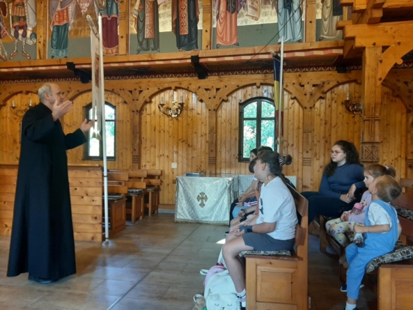 Tabără religioasă de vară, la Biserica Ortodoxă „Sfântul Mare Mucenic Gheorghe” din Seini