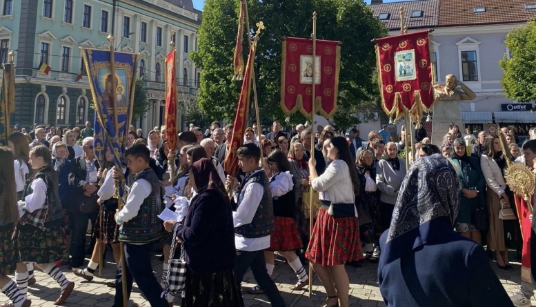 Hramul Înălțării Sfintei Cruci la biserica ortodoxă ucraineană din Sighet – prilej de comuniune între credincioșii din Maramureș