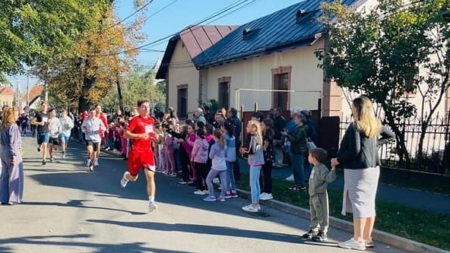 Marmația Cross revine la Sighet: Alergători de toate vârstele se întâlnesc pe 27 septembrie în Parcul Grădina Morii