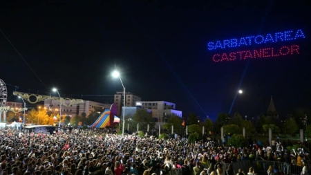 Spectacol de drone și lumini la Sărbătoarea Castanelor