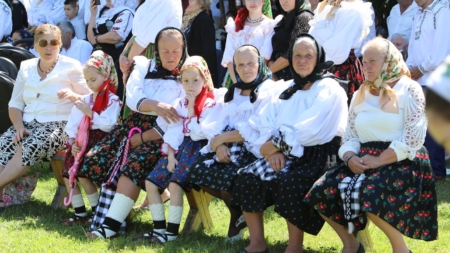 Elevii sunt invitați să participe la proiectul eparhial „Scrisoare către bunicii mei”, ediția a III-a