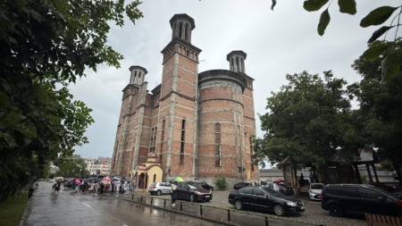 Catedrala Sfântului Ierarh Iosif Mărturisitorul – Sighet își sărbătorește hramul de toamnă