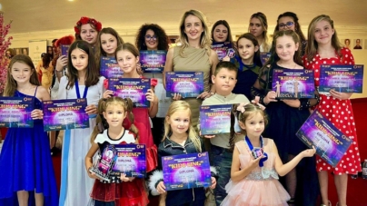 Copiii de la Insieme Music School Baia Mare au strălucit la Festivalul Național Kids Sing din Cluj-Napoca