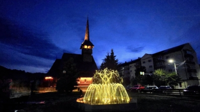 Fântâna arteziană veche din parcul central Borșa a prins din nou viață
