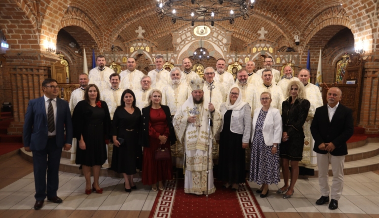 Catedrala Episcopală a găzduit întâlnirea primei generații de absolvenți ai STOR Baia Mare