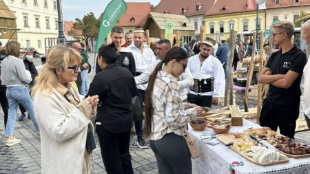 Tradiții și gusturi maramureșene la Târgul Național de Ecoturism din Sibiu
