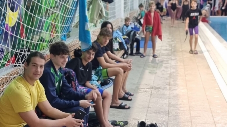 10 medalii cucerite de echipa Flykick Team Baia Mare la Cupa Hajós Alfréd din Debrecen