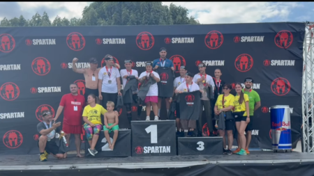 Supereroii cu dizabilități din Maramureș s-au descurcat grozav la competiția cu obstacole de la București