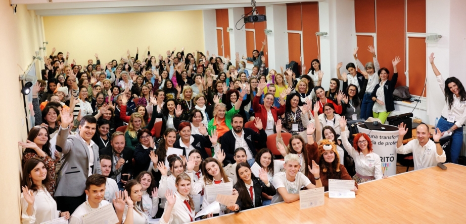 Forumul MERITO Maramureș #7: Peste 225 de profesori, elevi și studenți participă la ateliere gratuite de învățare colaborativă, pe 4 octombrie, la Baia Mare