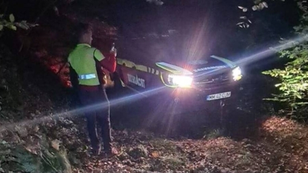 Un bărbat s-a rătăcit în zona Usturoiu, în timp ce culegea ciuperci