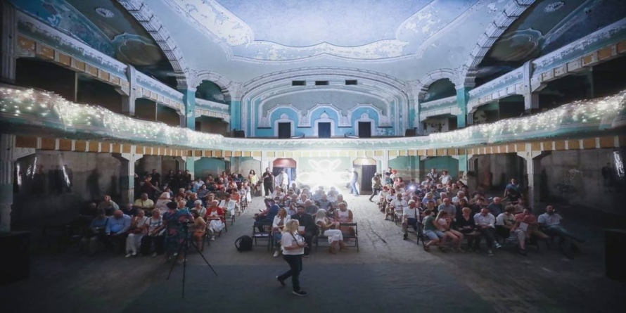 Muzica a readus la viață vechea sală de concerte a Hotelului Sfântul Ștefan