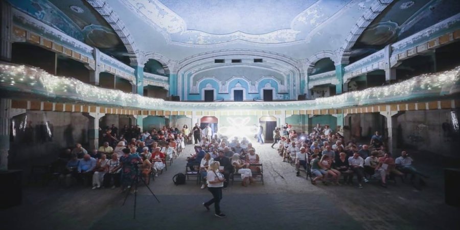 Muzica a readus la viață vechea sală de concerte a Hotelului Sfântul Ștefan
