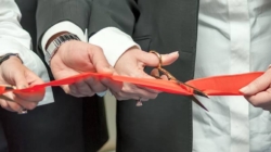 Panglici, discursuri și amnezia politicienilor