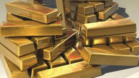 Prețul aurului atinge un nou record istoric și continuă să crească