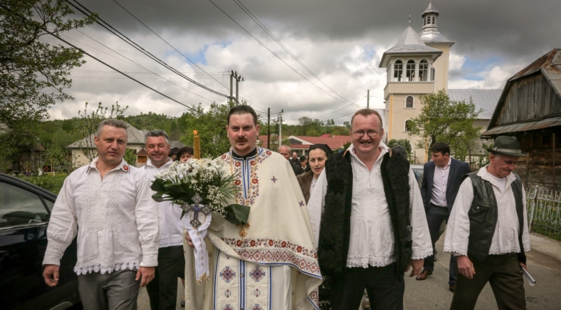 Parohia Ortodoxă Dumbrăvița vă invită la hram
