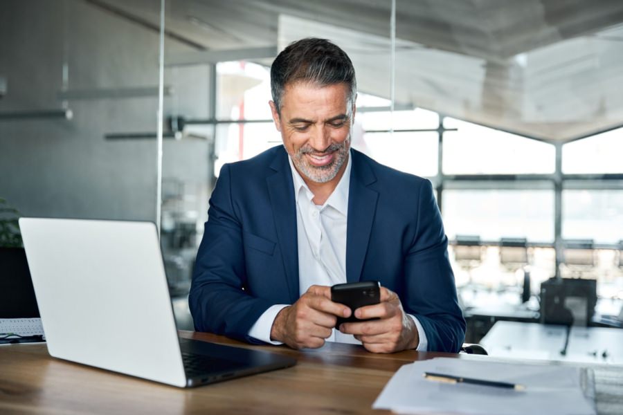 Costuri neprevăzute? Cum le eviți prin asigurarea telefoanelor companiei
