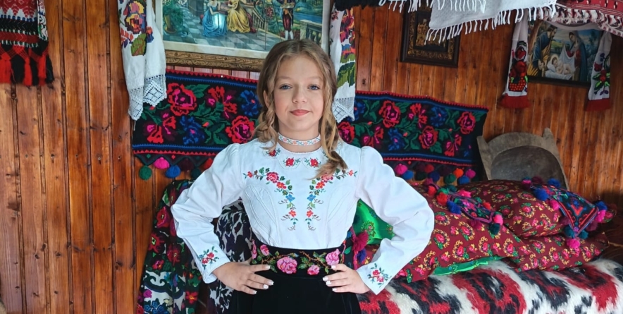 Sarah Anisia Florian, talent și vis de a deveni mare artistă: „Pe scenă nu am emoții, mă simt foarte bine”