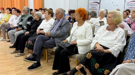 Seniorii din centrele Direcției de Asistență Socială Baia Mare au marcat Sărbătoarea Castanelor cu bucurie și creativitate