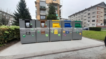 Zeci de insule ecologice digitalizate vor fi date în folosință în următoarele zile în Sighet