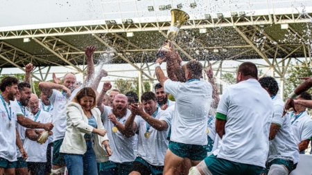 ”Zimbrii” vor prezenta publicului trofeul de campioni duminică, la meciul cu Steaua din Cupa României