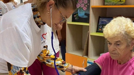 Seniorii au avut parte de activități dedicate sănătății și prevenirii bolilor cardiovasculare
