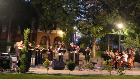 Concertul „Magia Verii” aduce un repertoriu de melodii valoroase, în Baia Mare