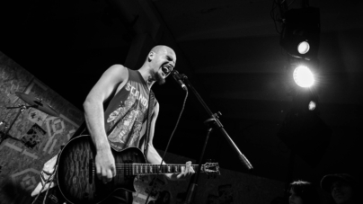 Cătălin Petrovan, despre exprimarea sentimentelor prin muzică: „Muzica o simt ca pe un mod de comunicare, fără bariere, unde poți să îți expui și exprimi sufletul și gândirea…”