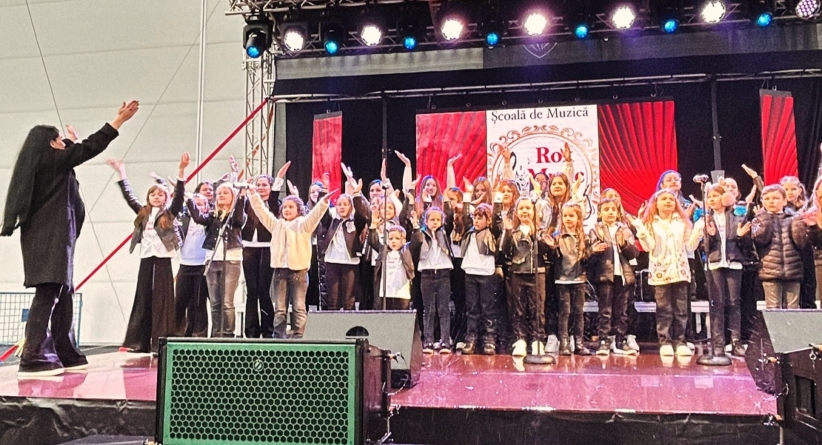 Au început înscrierile la Școala de Muzică RoxMusic din Baia Mare