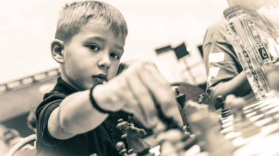 În weekend: Academia de Șah Maramureș, performanțe remarcabile la concursuri din Craiova, Cluj și Baia Mare