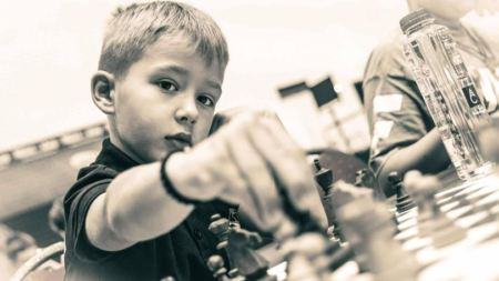 În weekend: Academia de Șah Maramureș, performanțe remarcabile la concursuri din Craiova, Cluj și Baia Mare