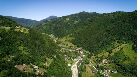 Stadiu avansat al lucrărilor de reabilitare la Valea Râului