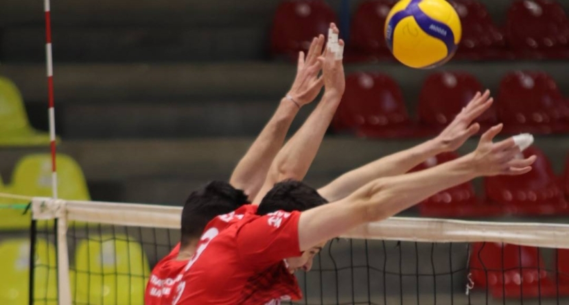 O întâlnire între generații la fileu