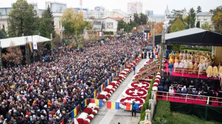 PS Timotei Sătmăreanul va sluji în sobor de Arhierei la Catedrala Mitropolitană din Iași, cu ocazia serbării Sfintei Cuvioase Parascheva