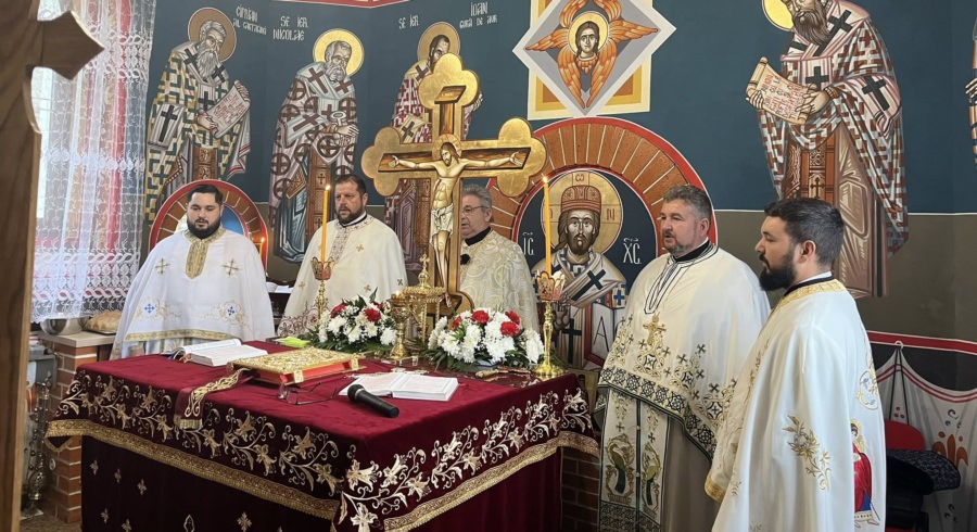 Hramul Parohiei Ortodoxe Merișor, prăznuit cu bucurie și recunoștință