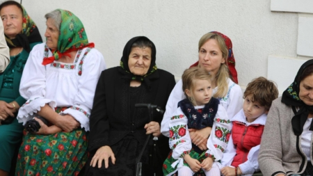 Peste 200 de scrisori au fost trimise în cadrul Proiectului Eparhial intitulat „Scrisoare către bunicii mei”