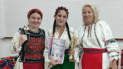Violeta Diana Vele a câștigat Trofeul Festivalului Național-Concurs „Tradiții Lăpușene”; Cine a mai obținut premii
