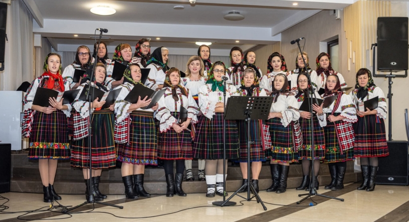 Grupul tradițional „Zestrea” din Rogoz împlinește un an de la înființare