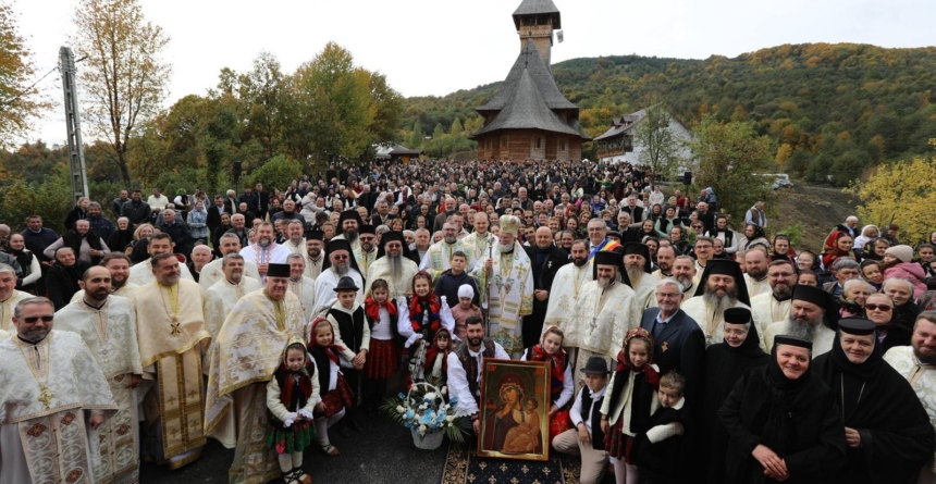PS Părinte Iustin a târnosit Schitul „Sfânta Cuvioasă Parascheva” de la Strâmtura