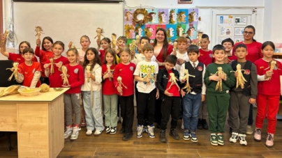 Caravana Atelierelor a ajuns la Școala Gimnazială „George Coșbuc” din Baia Mare